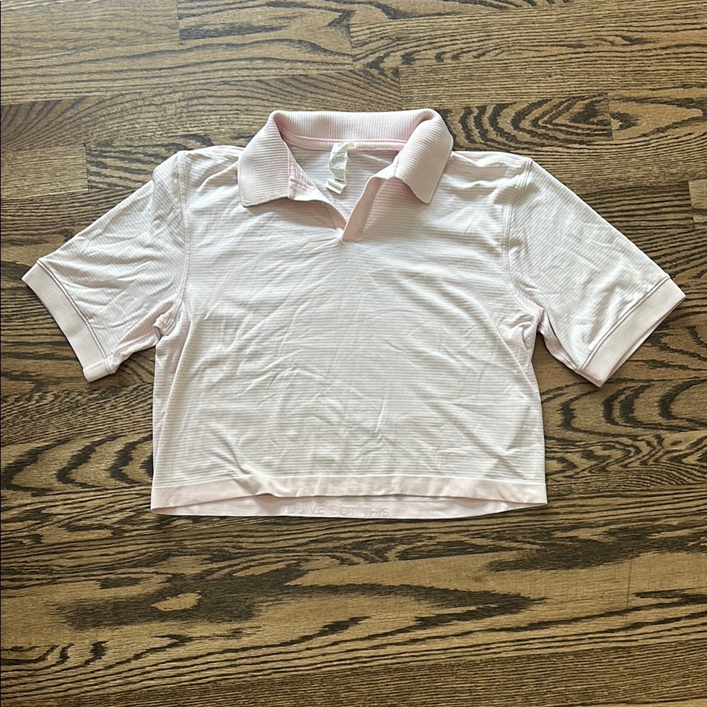 Lululemon collar Light Pink Polo Crop Top Sz 6